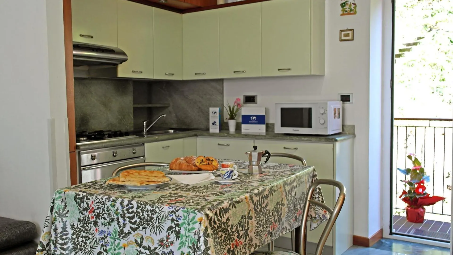 Casa Clo' By Holiday World Apartment Genoa