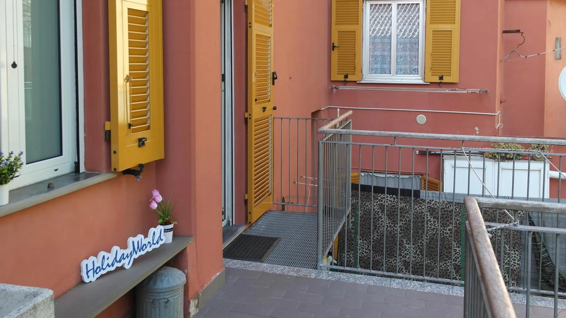 Casa Clo' By Holiday World Apartment Genoa Italy